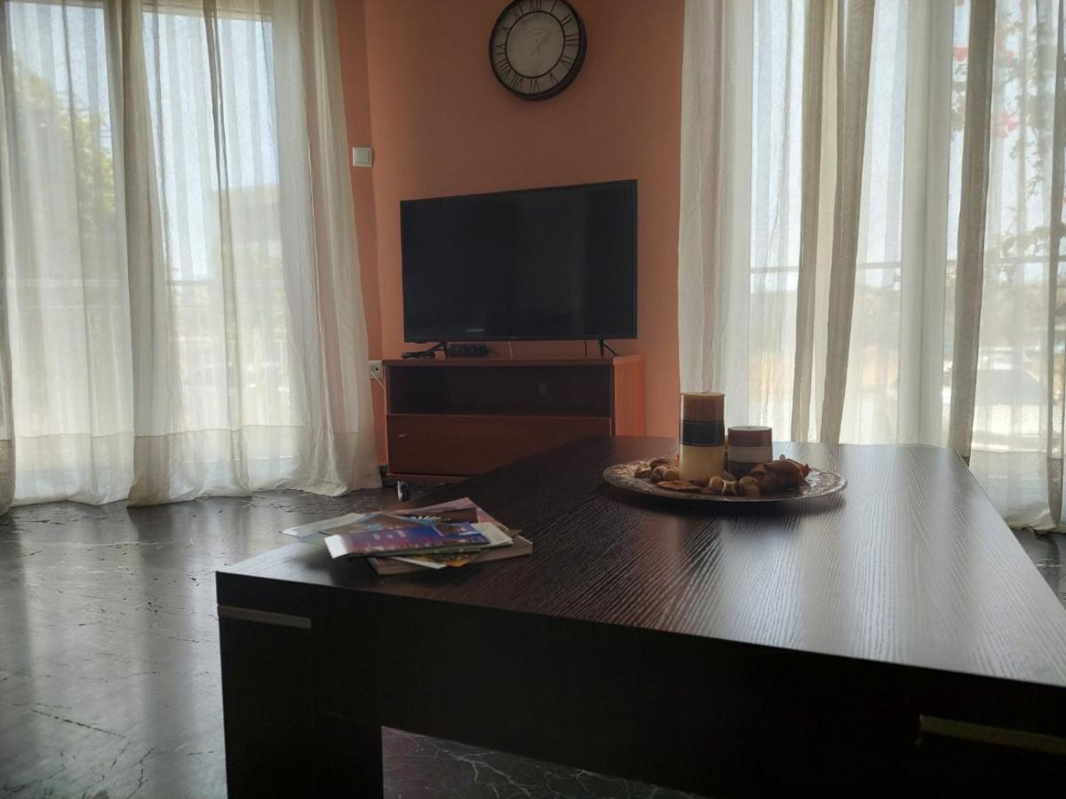 فيلا Πιθοσ Ενοικιαζομενη Κατοικια كالاماتا المظهر الخارجي الصورة